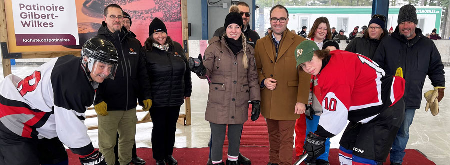 Communiqué de presse - Un nouveau nom pour la patinoire extérieure du parc Ayers (Patinoire Gilbert-Wilkes)