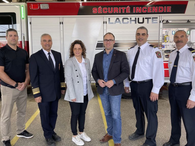 Acquisition et mise en service d’un nouveau véhicule autopompe | Ville de Lachute